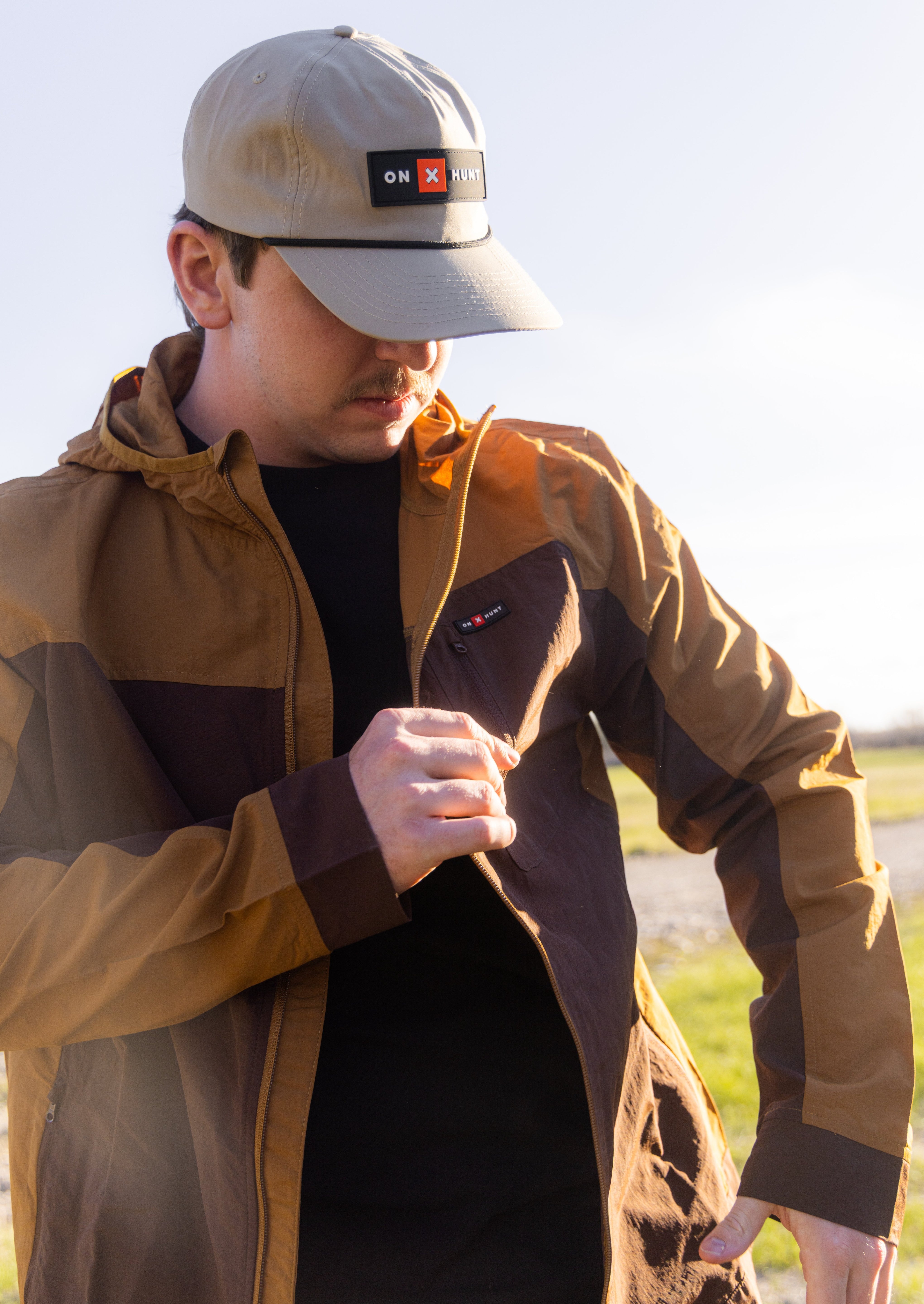 Hunt Ridgeline Windshell | Tan and Brown