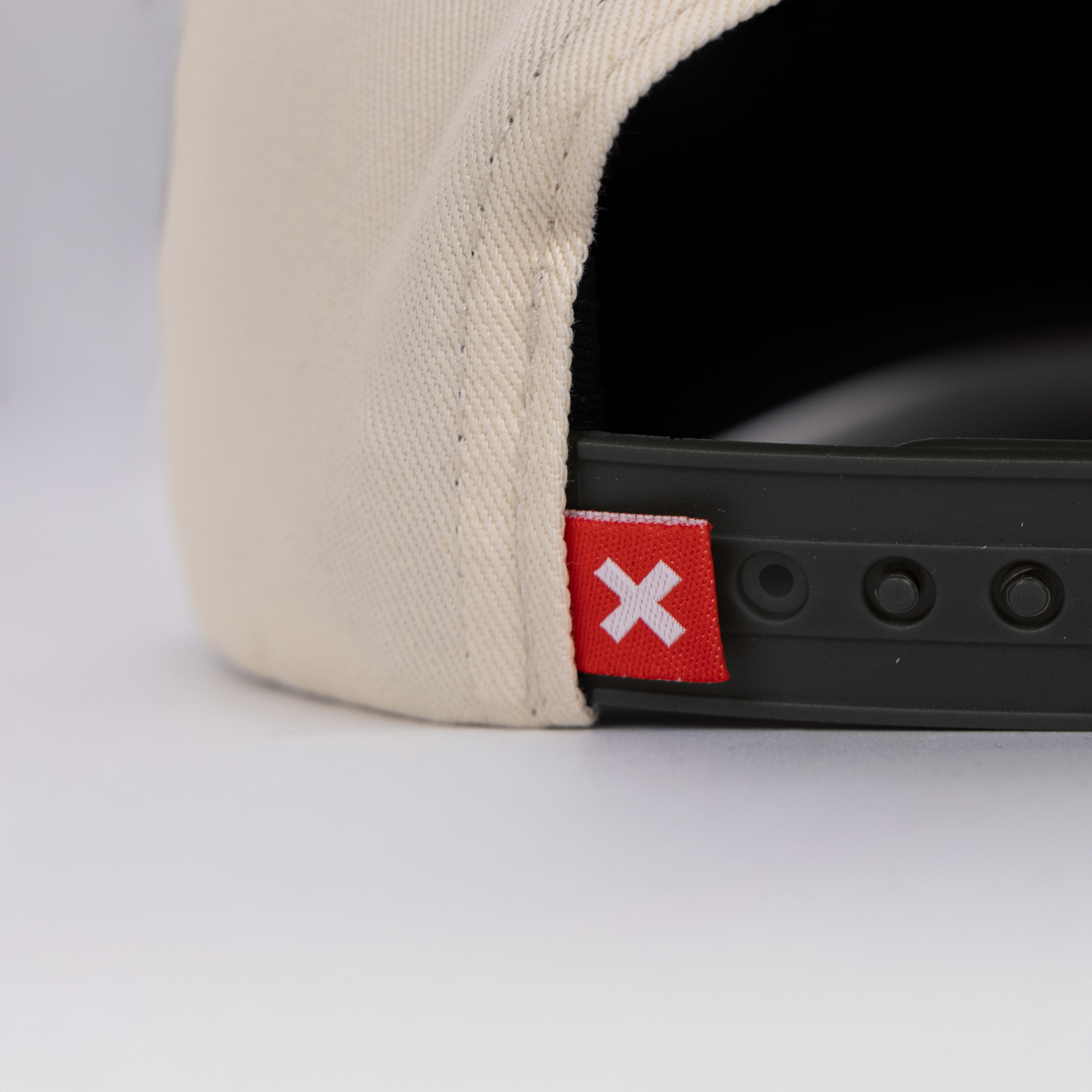 Hunt Meridian Snapback Hat | Multiple Colors